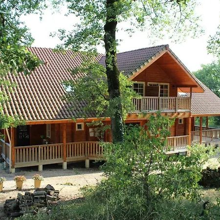 Nyaraló Maisonnette L'arrivee Autoire